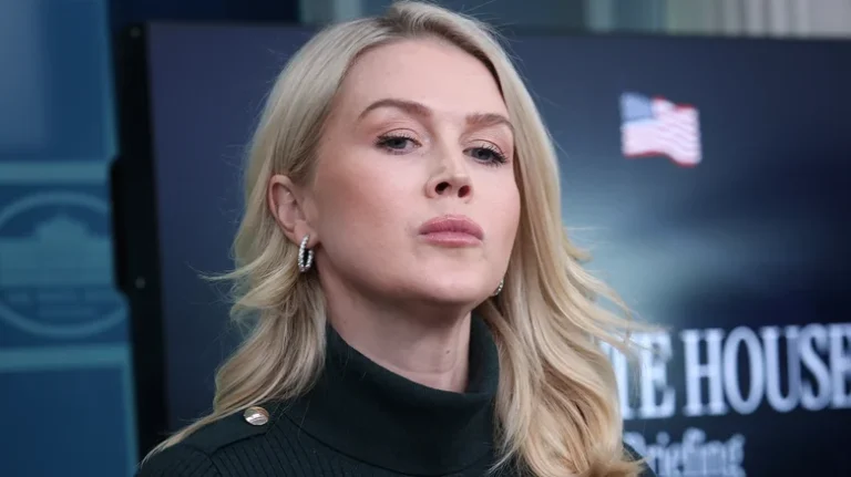 KAROLINE LEAVITT’S LIP FILLER CHANGED HER ENTIRE LOOK